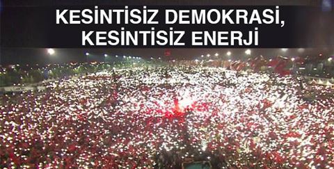 Demokrasi Mitingi